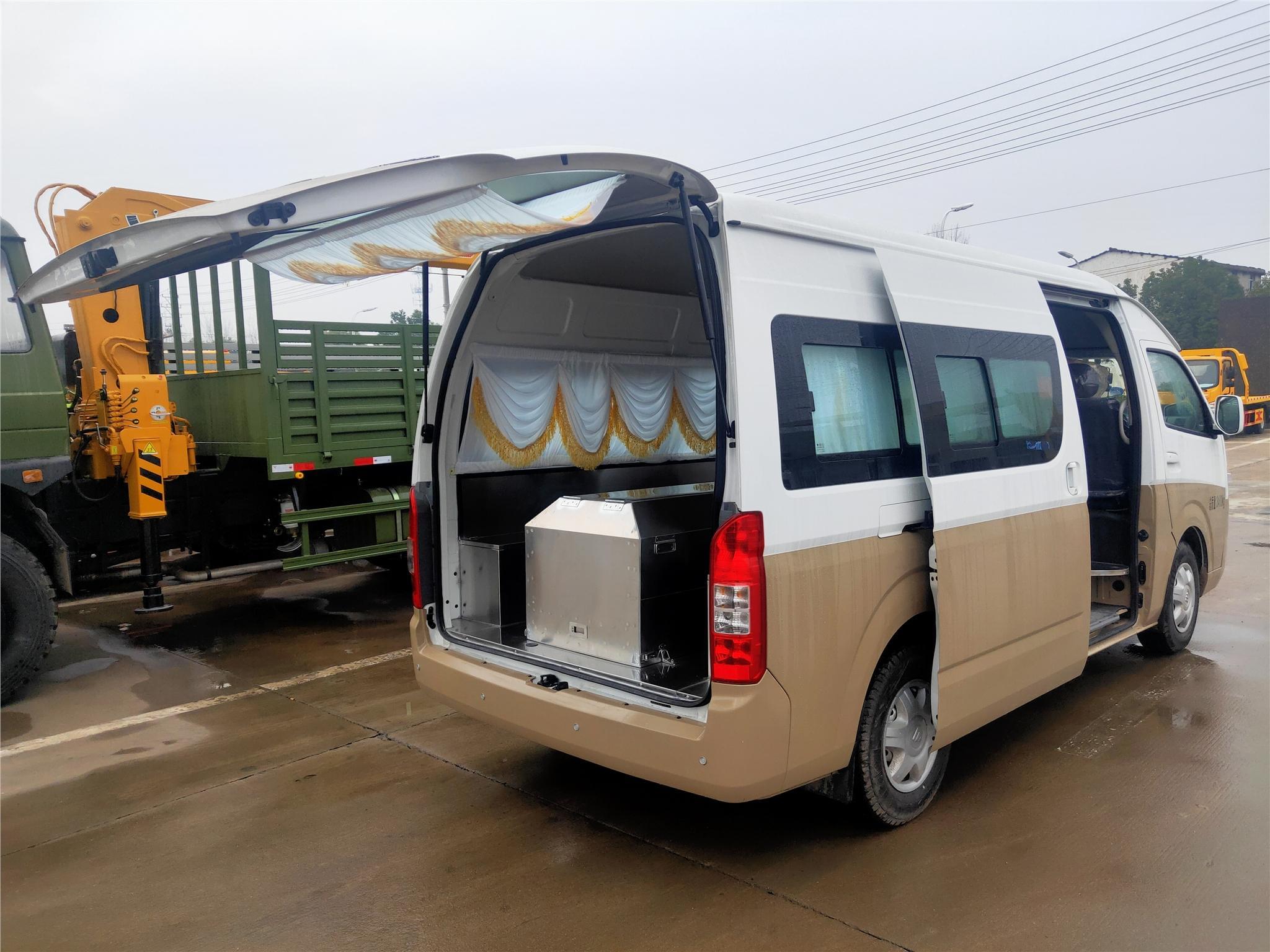 卫辉市骨灰盒运输-安全护送，让思念延续